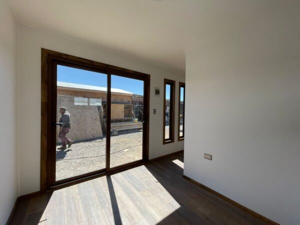 107.-Cabana-Jocsan-24m2.jpeg Conteneur Modulaire Jocsan 8x3m – 24m²