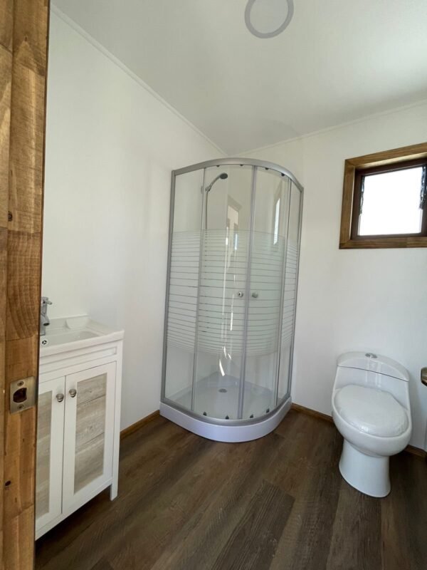 110.-Cabana-Jocsan-24m2.jpeg Conteneur Modulaire Jocsan 8x3m – 24m²