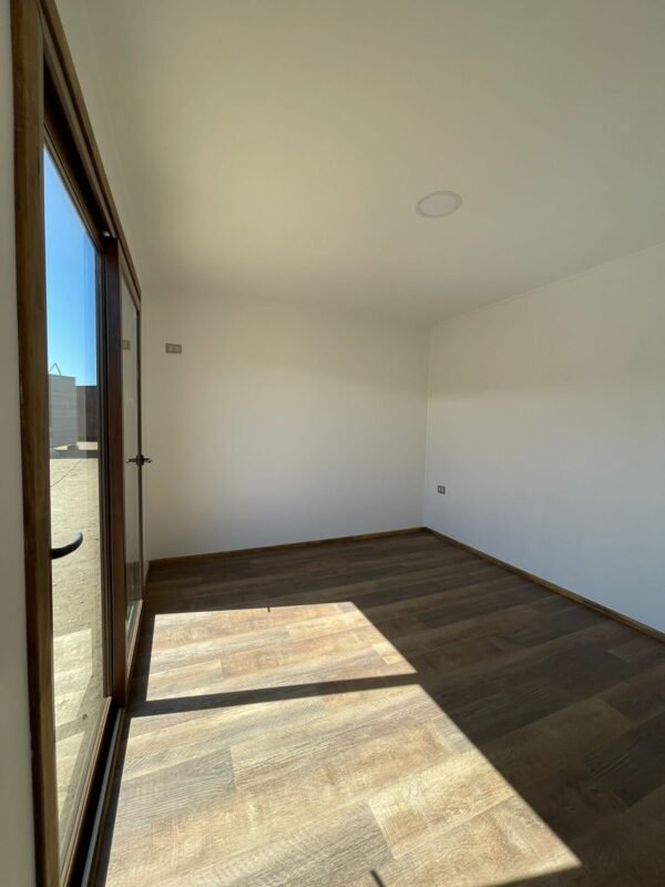 112.-Cabana-Jocsan-24m2.jpeg Conteneur Modulaire Jocsan 8x3m – 24m²