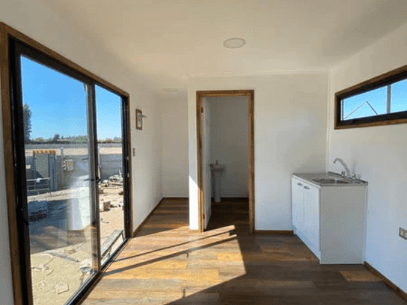 Conteneur Modulaire Noyer 6x3m – 18m²