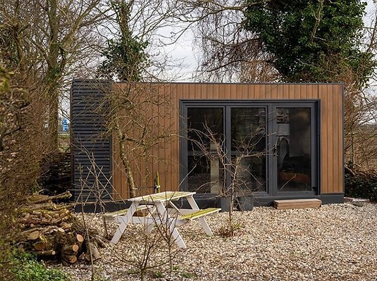 37e3c5_68efb523b9e64b069a2c70153d78551amv2.jpg Module Container préfabriqué de 18 m2