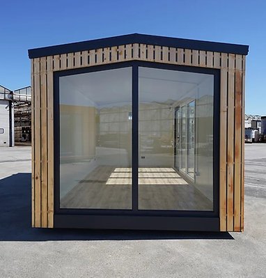 37e3c5_e79a7ec4dec6499dbc74bc82c30e4d70mv2.jpg Module Container Aménagé de 18 m2