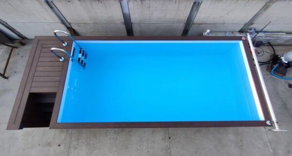 IMG_3427 Piscine en conteneur de 6m x 2.4m avec éclairage LED