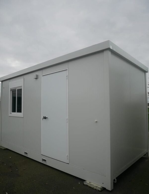 batiment_modulaire_occasion_ref1251-3-1.jpg Module Préfabriqué de 12m²